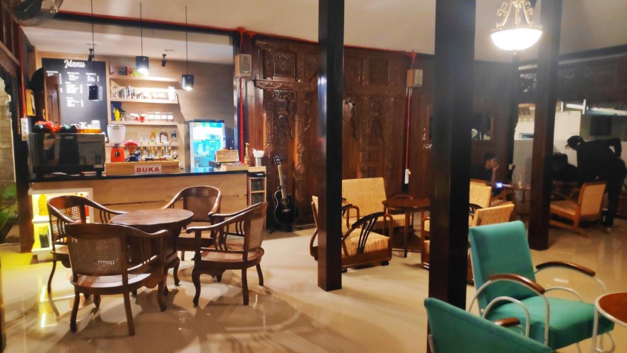 Hotel Omah Nayan Maguwo Zewnętrze zdjęcie