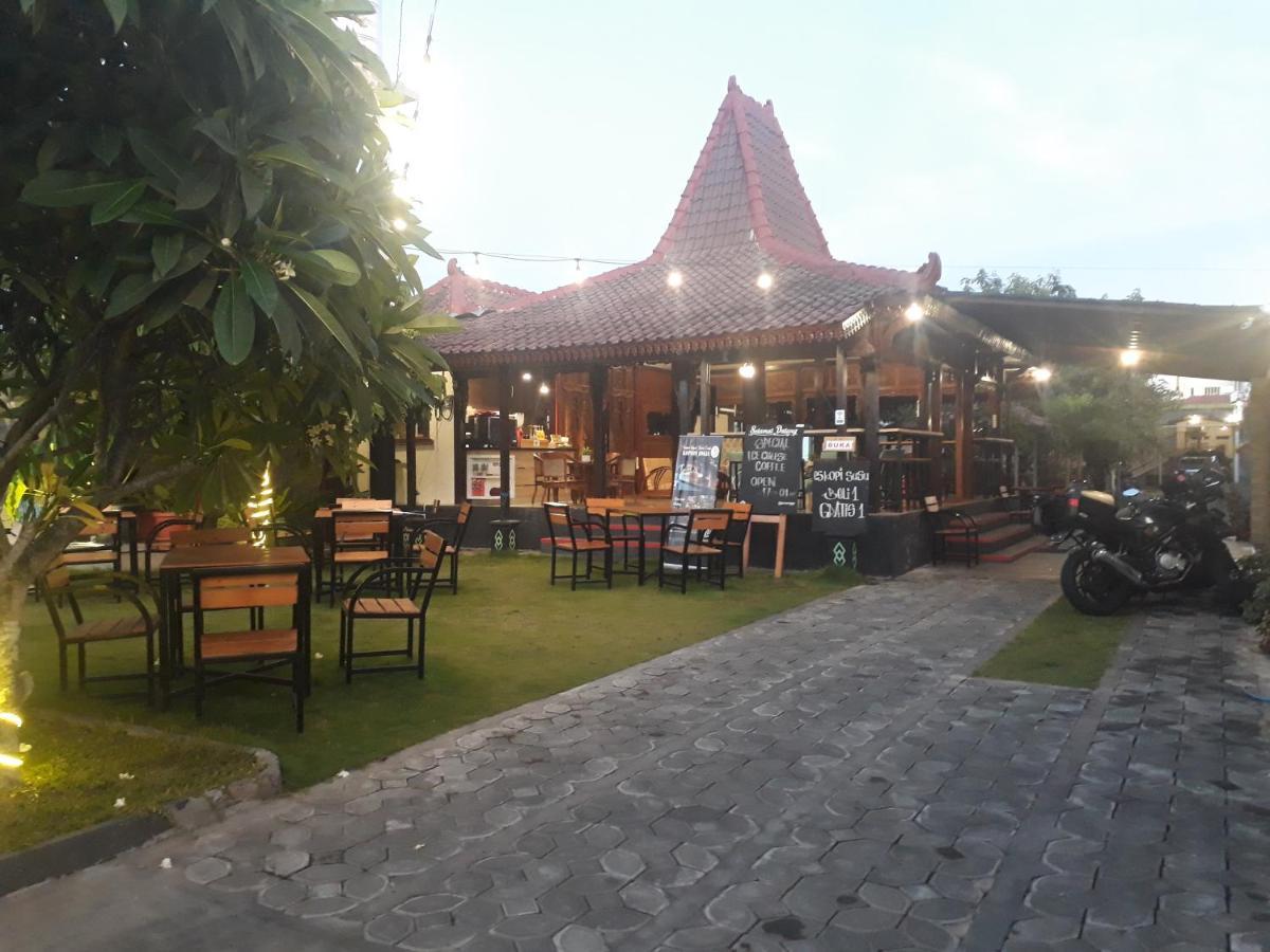 Hotel Omah Nayan Maguwo Zewnętrze zdjęcie