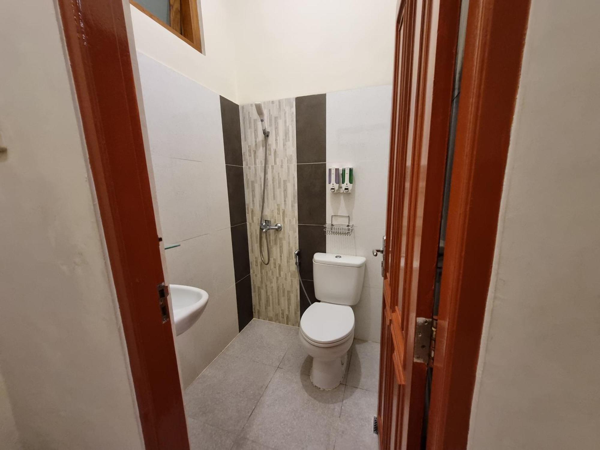 Hotel Omah Nayan Maguwo Zewnętrze zdjęcie